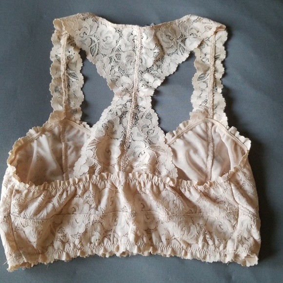 Wishlist Lace Bralette Size Medium - Picture 3 of 5